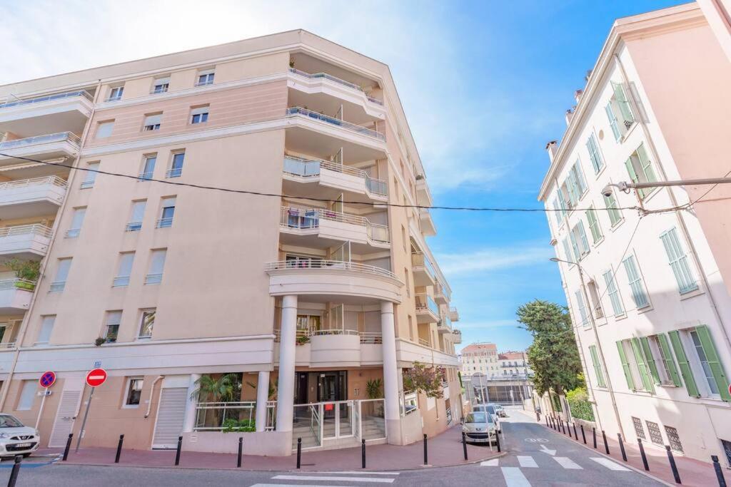 Le Bristol By Apirent #Climatisation #Terrasse #Central Cannes Kültér fotó